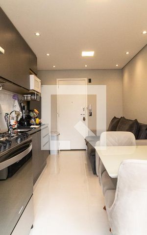 Apartamento à venda com 37m², 2 quartos e 1 vaga Apartamento à venda com 37m², 2 quartos e 1 vagaCozinha