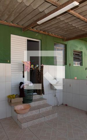 Casa para alugar com 200m², 3 quartos e 2 vagas Casa para alugar com 200m², 3 quartos e 2 vagasVaranda do quarto 1