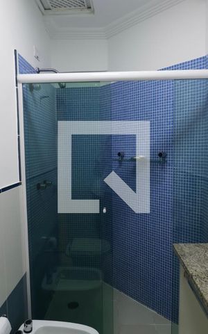 Casa para alugar com 680m², 5 quartos e 4 vagas Casa para alugar com 680m², 5 quartos e 4 vagasBanheiro Suíte 2