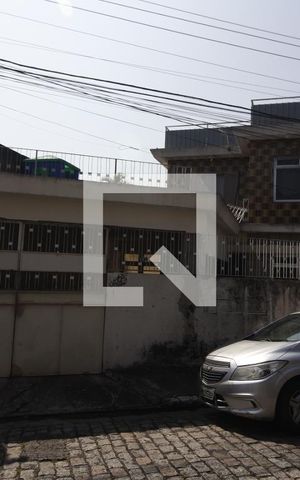 Casa à venda com 300m², 3 quartos e 3 vagasFachada