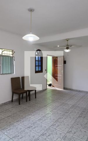 Casa à venda com 480m², 5 quartos e 4 vagasSala