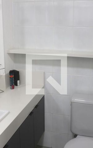 Apartamento à venda com 324m², 3 quartos e 2 vagasBanheiro da Suíte 1