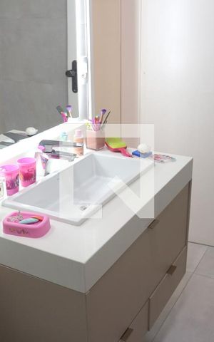 Apartamento à venda com 324m², 3 quartos e 2 vagasBanheiro da Suíte 2