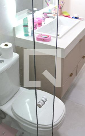 Apartamento à venda com 324m², 3 quartos e 2 vagasBanheiro da Suíte 2