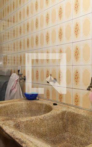 Casa à venda com 170m², 3 quartos e 2 vagasLavanderia