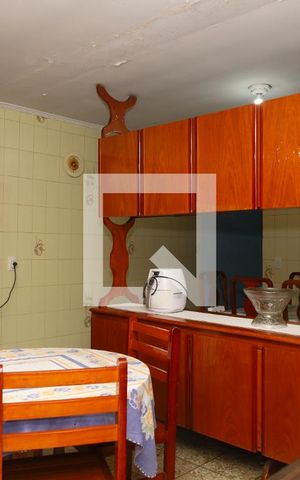Casa à venda com 170m², 3 quartos e 2 vagasCozinha