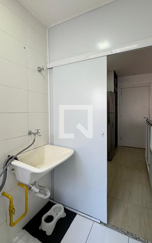 Apartamento para alugar com 51m², 2 quartos e 1 vagaÁrea de Serviço