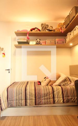 Apartamento à venda com 146m², 4 quartos e 3 vagasQuarto 1