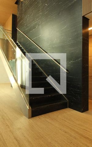 Apartamento à venda com 146m², 4 quartos e 3 vagasHall social