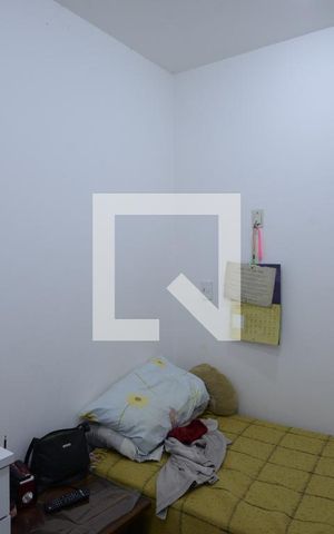 Casa de condomínio à venda com 250m², 4 quartos e 2 vagasQuarto