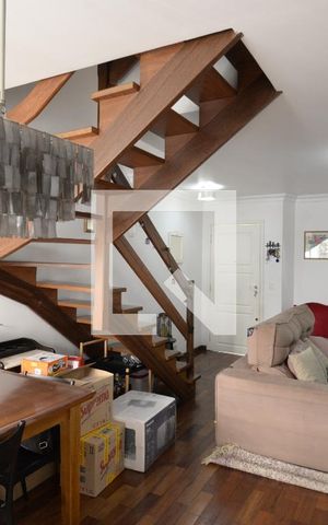 Casa de condomínio à venda com 250m², 4 quartos e 2 vagasSala