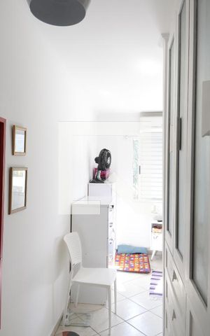 Casa de condomínio à venda com 250m², 4 quartos e 2 vagasQuarto 2