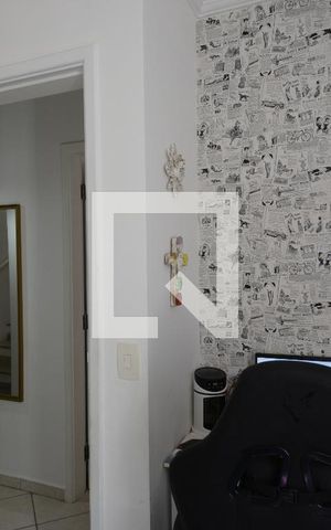 Casa de condomínio à venda com 250m², 4 quartos e 2 vagasQuarto 1