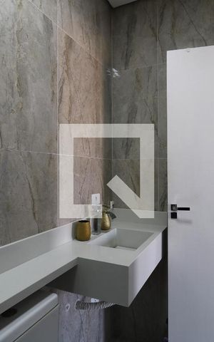 Apartamento à venda com 104m², 2 quartos e 2 vagasBanheiro da Suíte 2