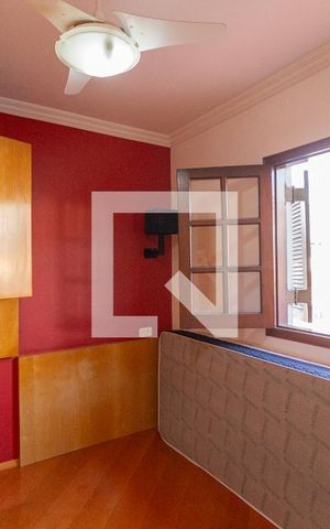 Casa à venda com 320m², 4 quartos e 6 vagasQuarto 3