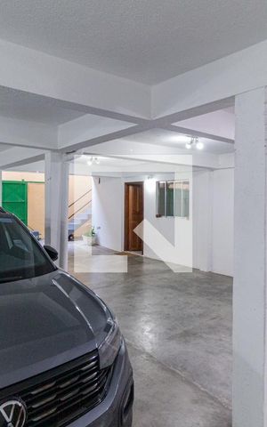 Casa à venda com 320m², 4 quartos e 6 vagasGaragem