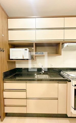 Apartamento para alugar com 62m², 2 quartos e 1 vagaCozinha - Armários