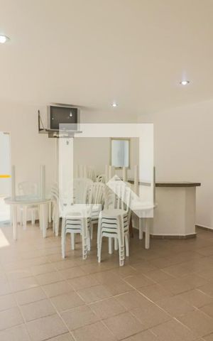 Apartamento para alugar com 70m², 3 quartos e 1 vaga Apartamento para alugar com 70m², 3 quartos e 1 vagaÁrea comum - Salão de festas