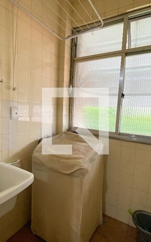Apartamento à venda com 58m², 2 quartos e 1 vagaÁrea de Serviço