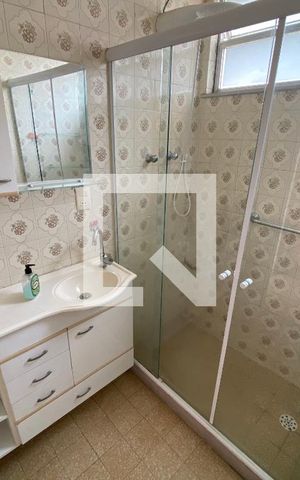 Apartamento à venda com 58m², 2 quartos e 1 vagaBanheiro