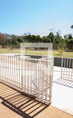 Apartamento para alugar com 59m², 2 quartos e 1 vagaÁrea comum - Piscina