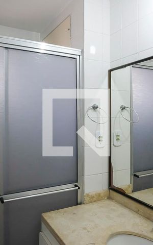 Apartamento à venda com 82m², 3 quartos e 2 vagasBanheiro da suíte
