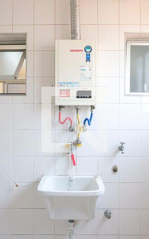 Apartamento à venda com 82m², 3 quartos e 2 vagasÁrea de serviço