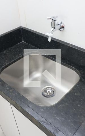 Apartamento para alugar com 41m², 2 quartos e sem vagaCozinha e Área de Serviço