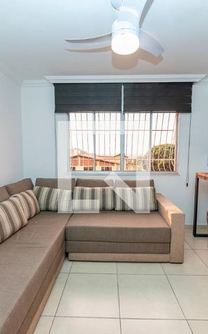 Apartamento à venda com 60m², 2 quartos e 1 vaga Apartamento à venda com 60m², 2 quartos e 1 vagaSala