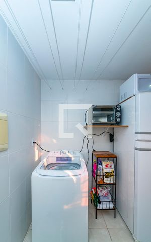 Apartamento à venda com 60m², 2 quartos e 1 vaga Apartamento à venda com 60m², 2 quartos e 1 vagaCozinha