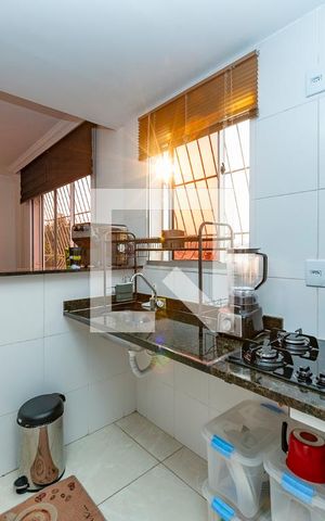 Apartamento à venda com 60m², 2 quartos e 1 vaga Apartamento à venda com 60m², 2 quartos e 1 vagaCozinha