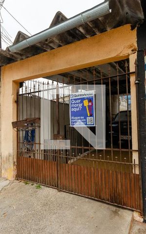 Casa para alugar com 85m², 1 quarto e sem vaga Casa para alugar com 85m², 1 quarto e sem vagaFachada