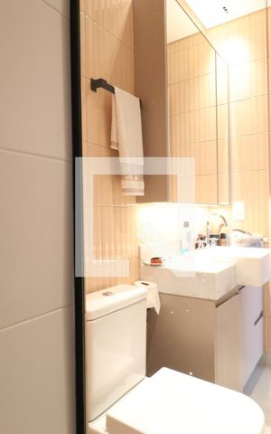 Apartamento à venda com 90m², 2 quartos e 2 vagasBanheiro da Suíte 2