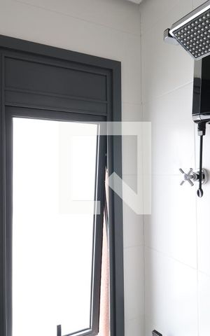 Apartamento à venda com 90m², 2 quartos e 2 vagasBanheiro da Suíte 1