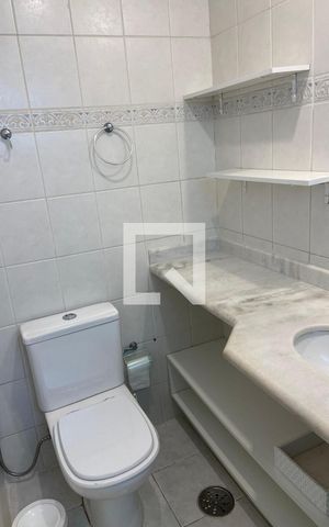 Apartamento para alugar com 55m², 2 quartos e 1 vaga Apartamento para alugar com 55m², 2 quartos e 1 vagaBanheiro