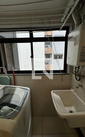 Apartamento para alugar com 55m², 2 quartos e 1 vaga Apartamento para alugar com 55m², 2 quartos e 1 vagaLavanderia