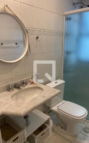 Apartamento para alugar com 55m², 2 quartos e 1 vaga Apartamento para alugar com 55m², 2 quartos e 1 vagaBanheiro