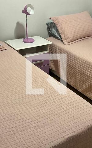 Apartamento para alugar com 55m², 2 quartos e 1 vaga Apartamento para alugar com 55m², 2 quartos e 1 vagaQuarto
