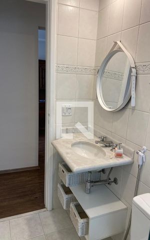 Apartamento para alugar com 55m², 2 quartos e 1 vaga Apartamento para alugar com 55m², 2 quartos e 1 vagaBanheiro