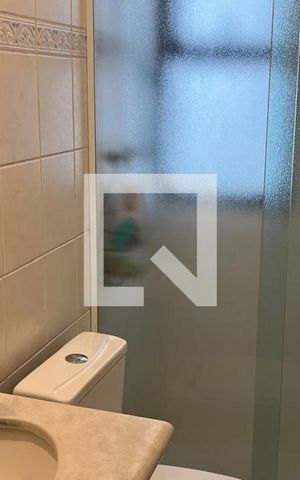 Apartamento para alugar com 55m², 2 quartos e 1 vaga Apartamento para alugar com 55m², 2 quartos e 1 vagaBanheiro