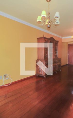 Apartamento à venda com 105m², 3 quartos e 1 vaga Apartamento à venda com 105m², 3 quartos e 1 vagaSala