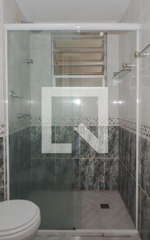 Apartamento à venda com 105m², 3 quartos e 1 vaga Apartamento à venda com 105m², 3 quartos e 1 vagaBanheiro Social