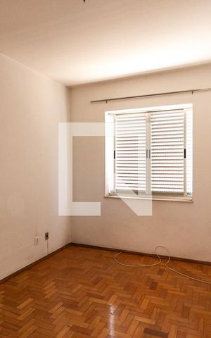 Casa à venda com 200m², 4 quartos e 2 vagas Casa à venda com 200m², 4 quartos e 2 vagasQuarto 2