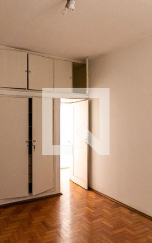 Casa à venda com 200m², 4 quartos e 2 vagas Casa à venda com 200m², 4 quartos e 2 vagasQuarto 3