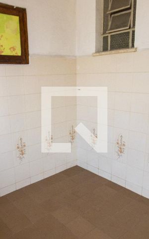 Casa à venda com 359m², 2 quartos e 2 vagas Casa à venda com 359m², 2 quartos e 2 vagasVaranda