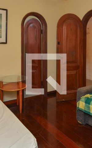 Casa à venda com 1600m², 11 quartos e 10 vagas Casa à venda com 1600m², 11 quartos e 10 vagasSuite 7
