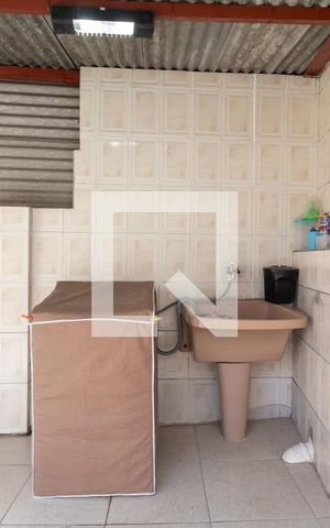 Casa à venda com 90m², 2 quartos e sem vagaÁrea de Serviço