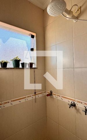 Casa à venda com 195m², 3 quartos e 7 vagas Casa à venda com 195m², 3 quartos e 7 vagasBanheiro da Suíte 1
