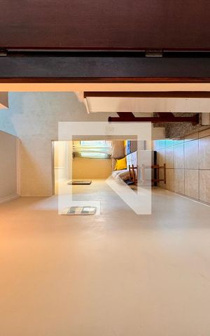 Casa à venda com 195m², 3 quartos e 7 vagas Casa à venda com 195m², 3 quartos e 7 vagasCorredor