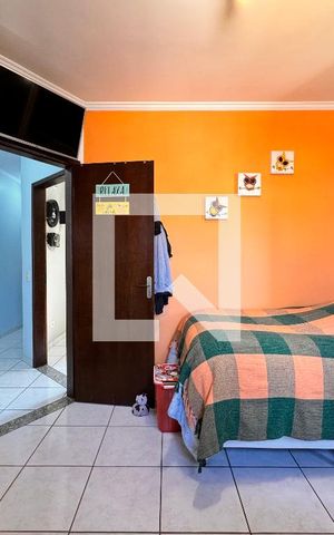 Casa à venda com 195m², 3 quartos e 7 vagas Casa à venda com 195m², 3 quartos e 7 vagasSuite 3